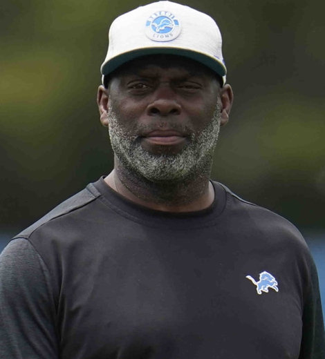 Anthony Lynn - Age, Wife, NFL, Coaching, Bio - Biography