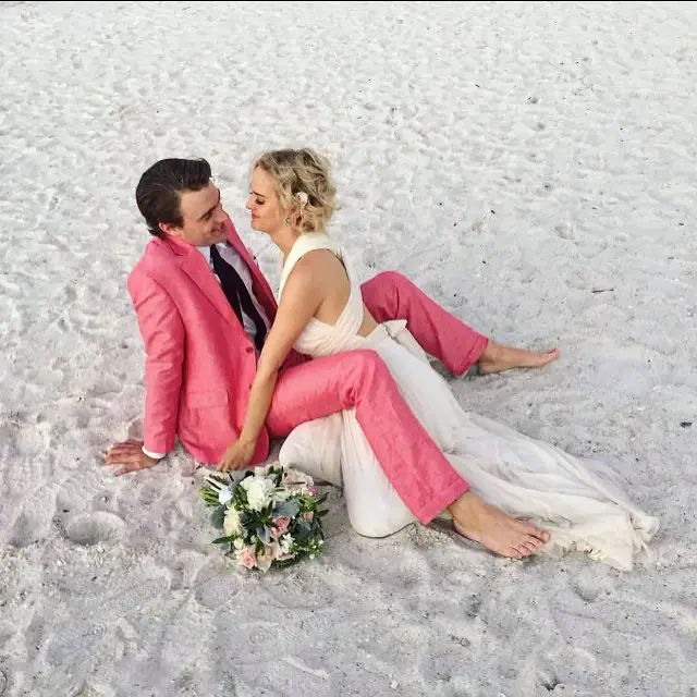 The Good Wife Actress Jess Weixler with her Husband in 2015